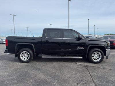 2017 GMC Sierra 1500 Crew Cab Short Box 4-Wheel Drive SLE