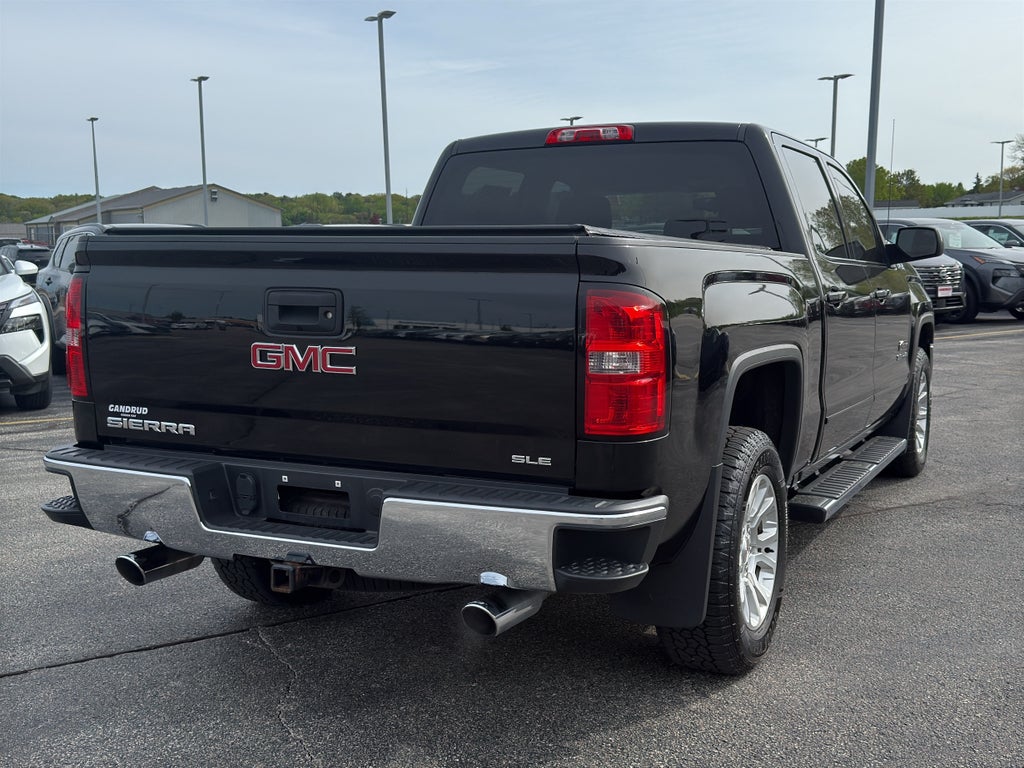 2017 GMC Sierra 1500 Crew Cab Short Box 4-Wheel Drive SLE