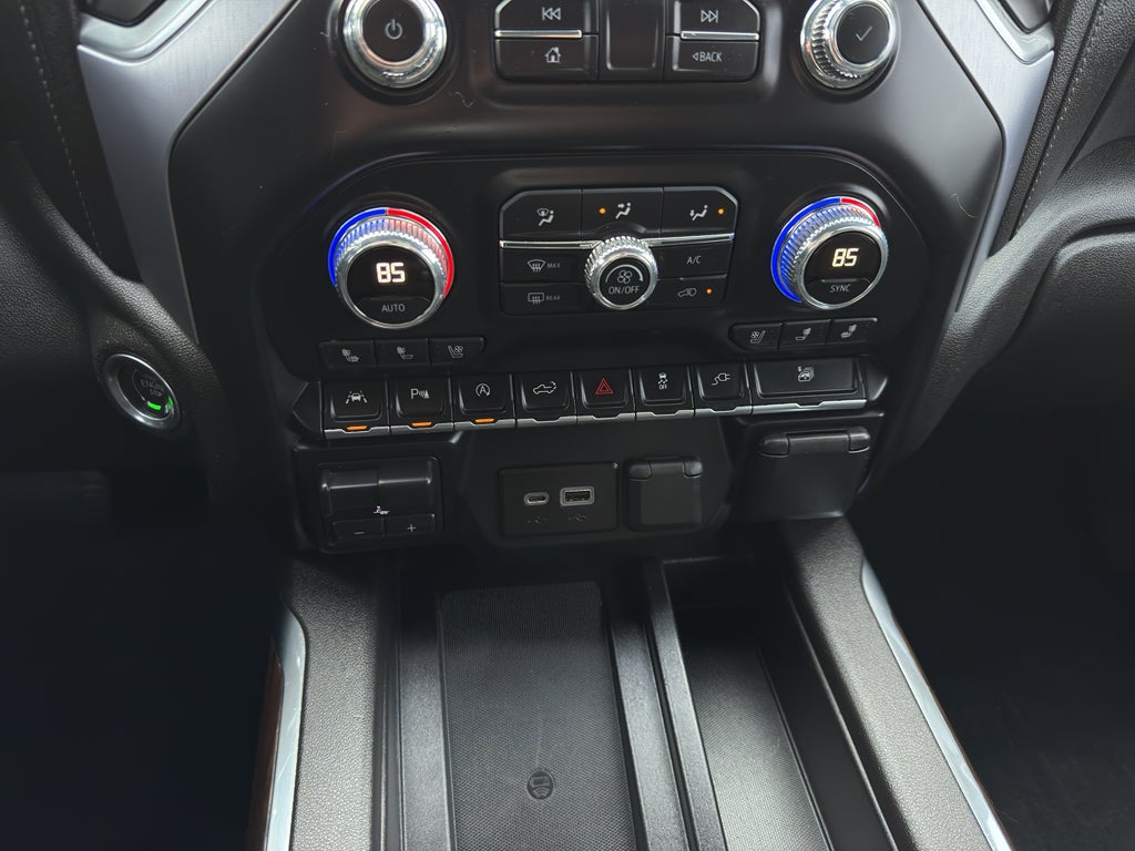 2019 GMC Sierra 1500 Crew Cab Short Box 4-Wheel Drive SLT