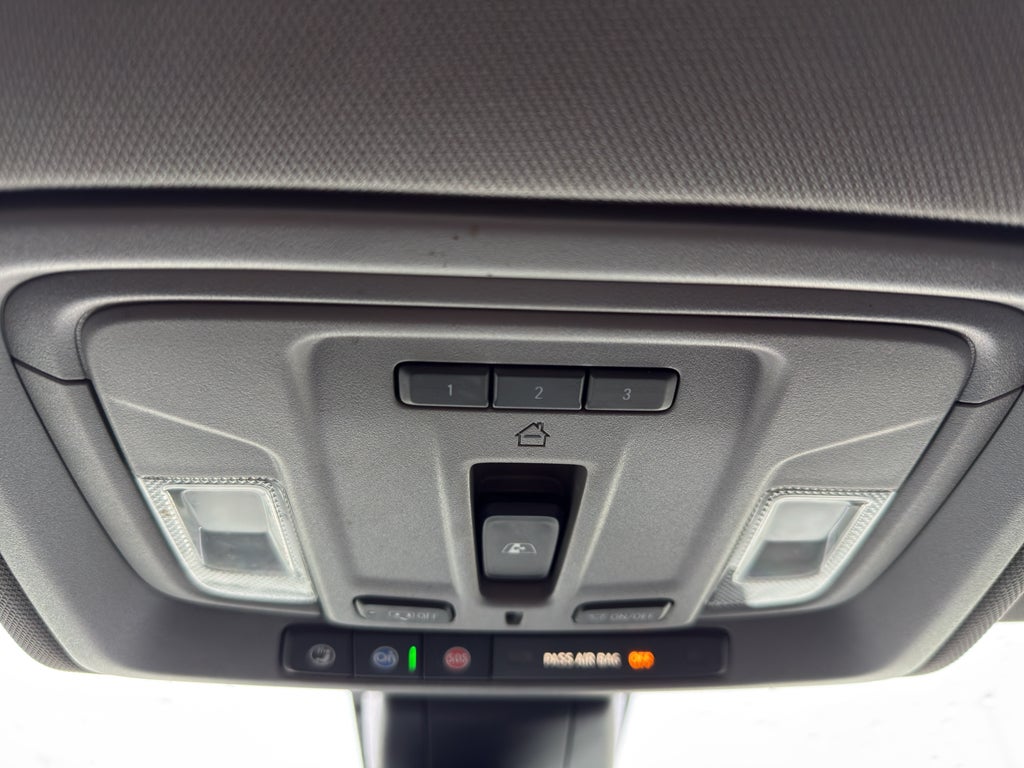 2019 GMC Sierra 1500 Crew Cab Short Box 4-Wheel Drive SLT