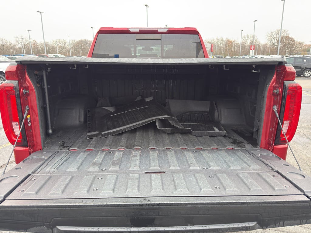 2019 GMC Sierra 1500 Crew Cab Short Box 4-Wheel Drive SLT