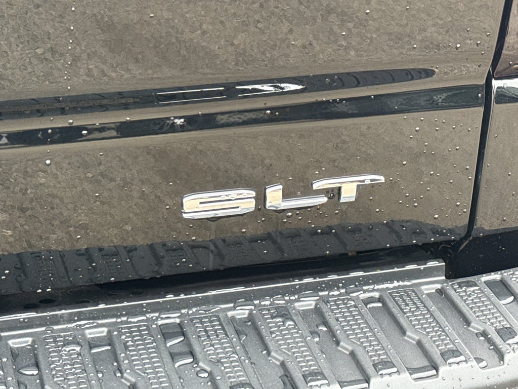 2023 GMC Sierra 1500 Crew Cab Short Box 4-Wheel Drive SLT