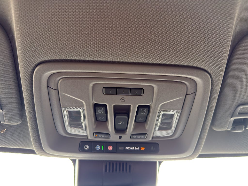 2023 GMC Sierra 1500 Crew Cab Short Box 4-Wheel Drive SLT