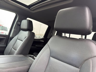 2023 GMC Sierra 1500 Crew Cab Short Box 4-Wheel Drive SLT