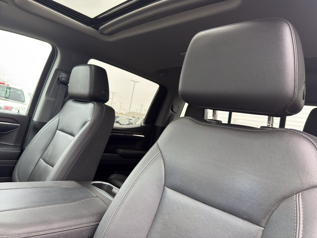 2023 GMC Sierra 1500 Crew Cab Short Box 4-Wheel Drive SLT