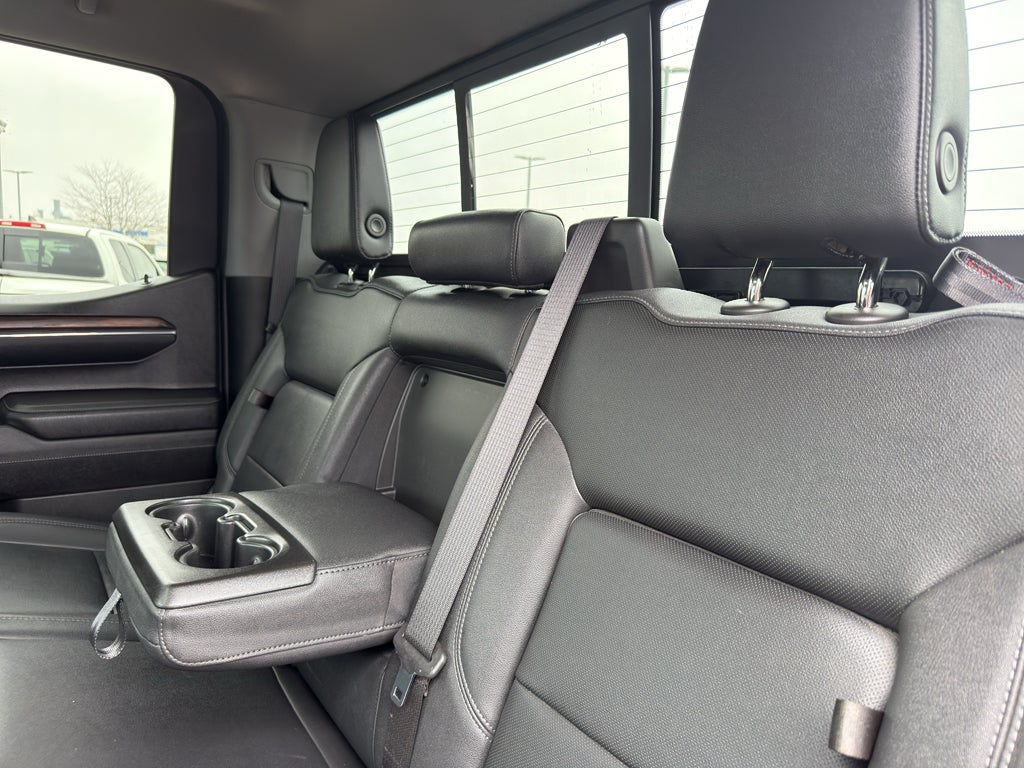 2023 GMC Sierra 1500 Crew Cab Short Box 4-Wheel Drive SLT