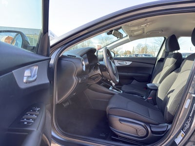 2024 Kia Forte LX IVT
