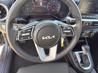 2024 Kia Forte LX IVT