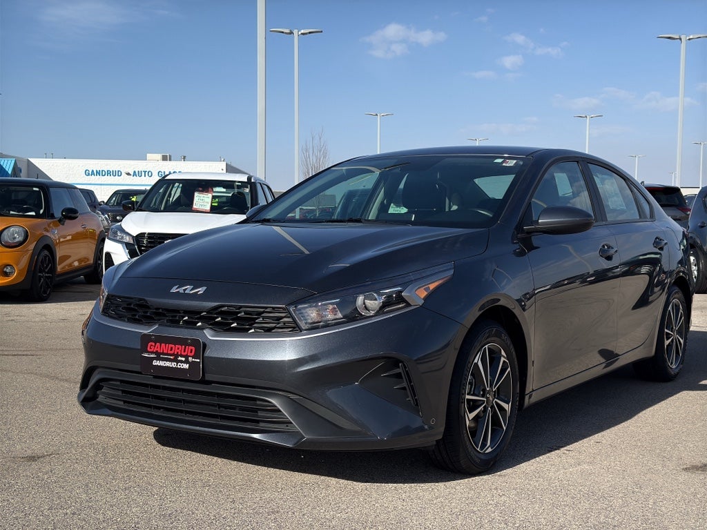 2024 Kia Forte LX IVT