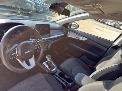 2024 Kia Forte LX IVT