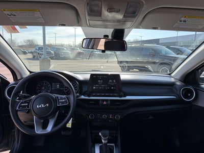 2024 Kia Forte LX IVT