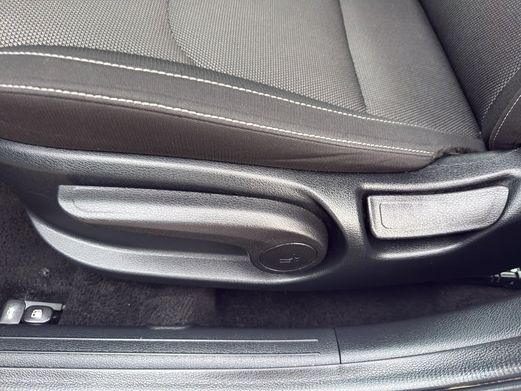 2024 Kia Forte LXS IVT