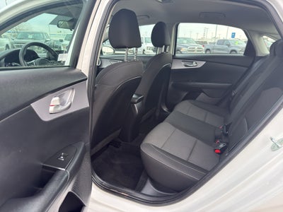 2024 Kia Forte LXS IVT