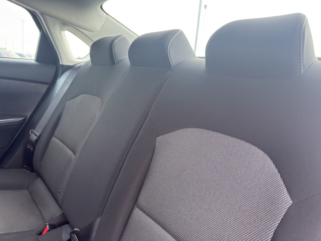 2024 Kia Forte LXS IVT