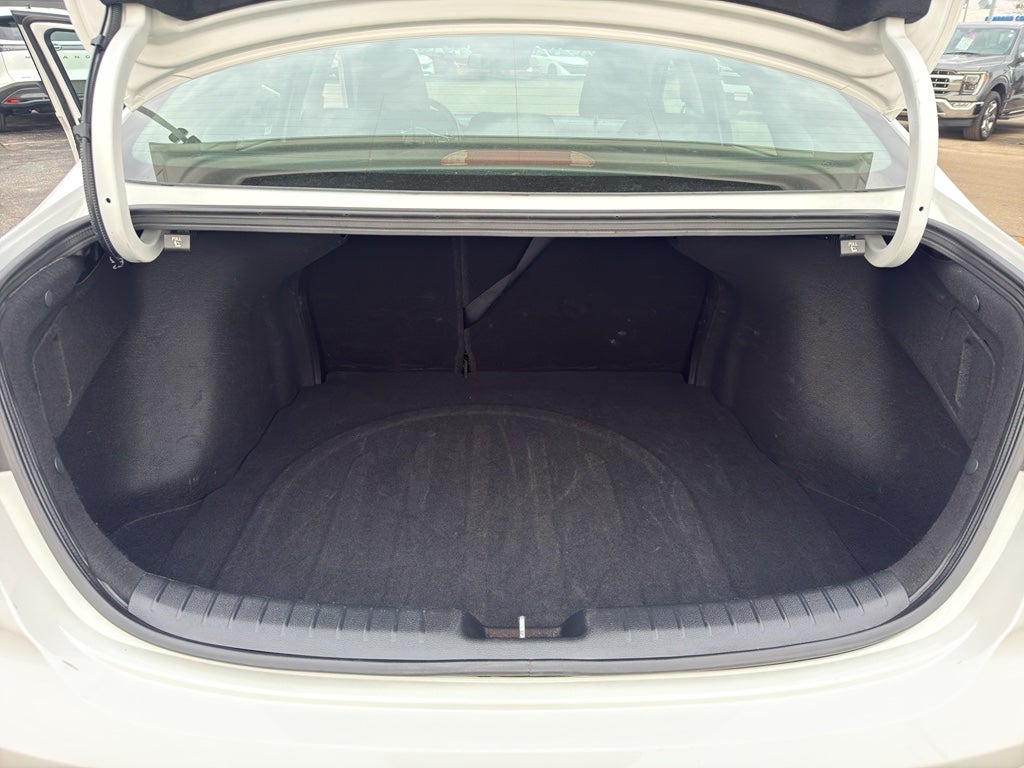 2024 Kia Forte LXS IVT