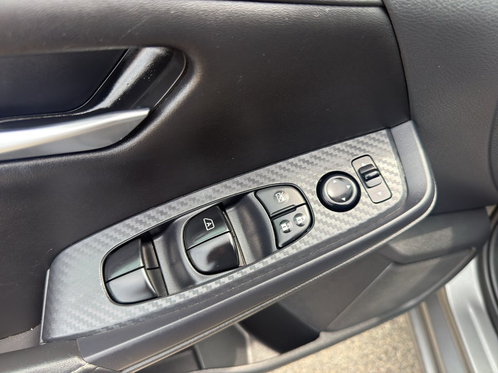 2024 Nissan Sentra SV CVT
