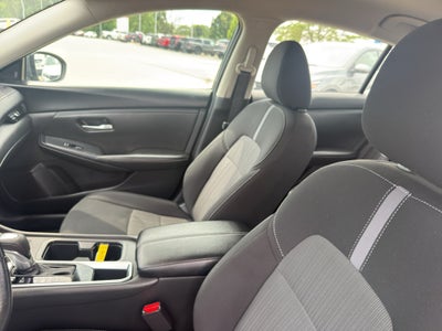 2024 Nissan Sentra SV CVT