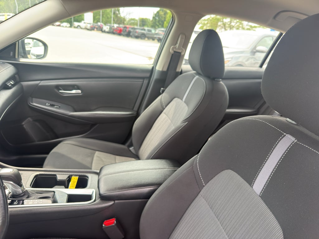 2024 Nissan Sentra SV CVT