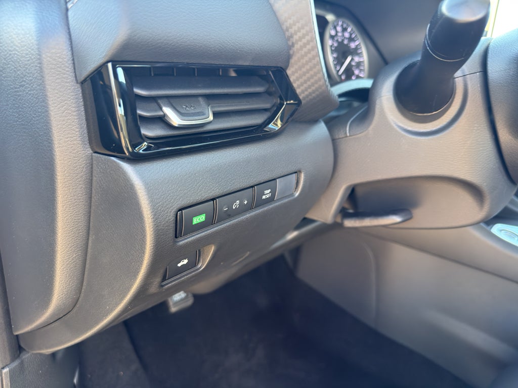 2025 Nissan Sentra SV CVT