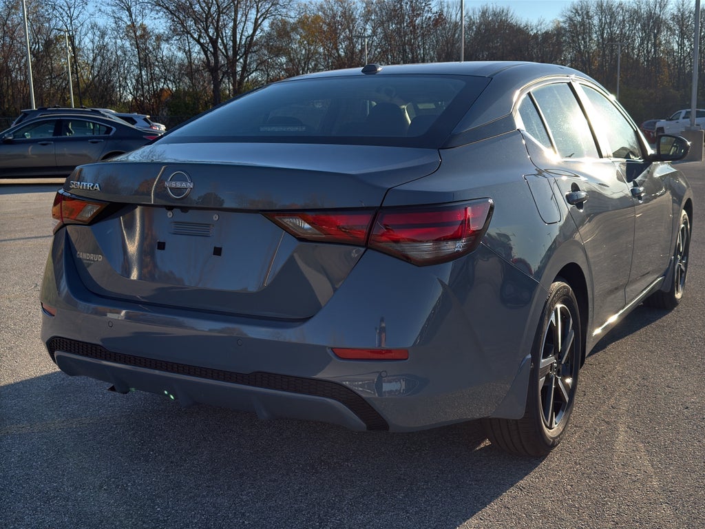 2025 Nissan Sentra SV CVT