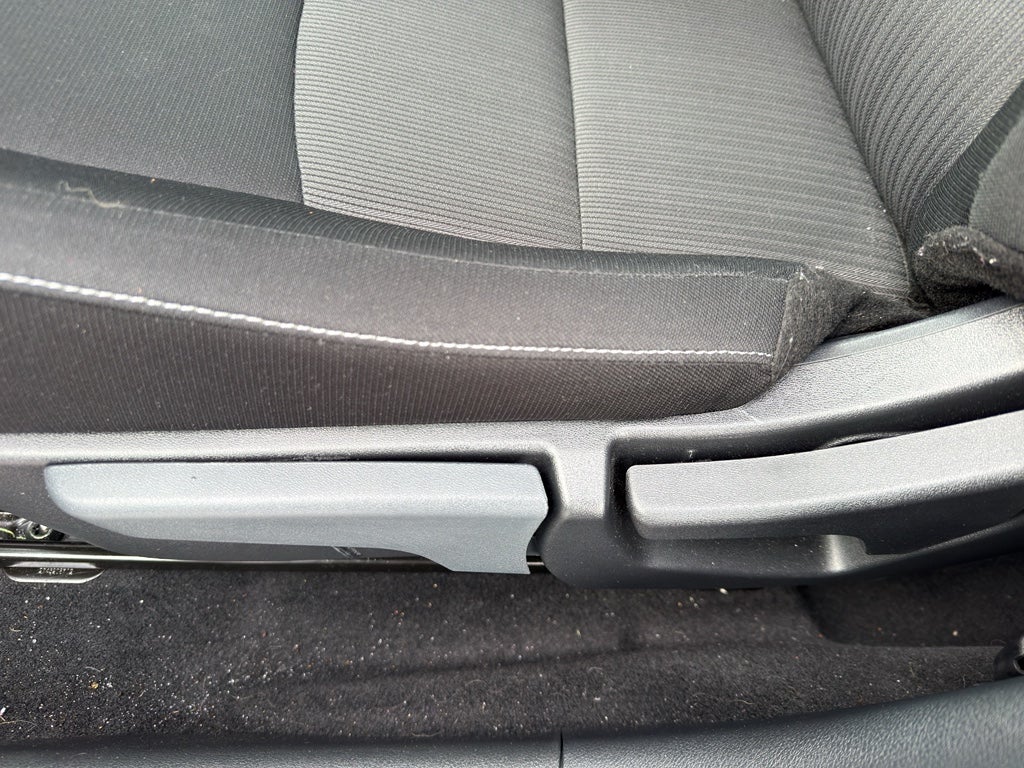 2025 Nissan Sentra SV CVT