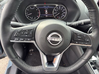 2025 Nissan Sentra SV CVT