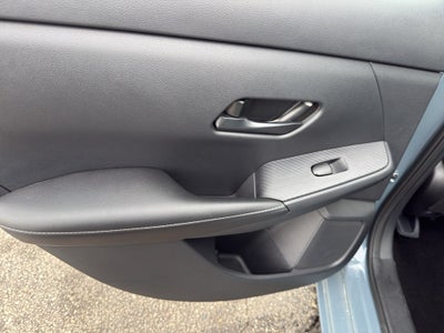 2025 Nissan Sentra SV CVT