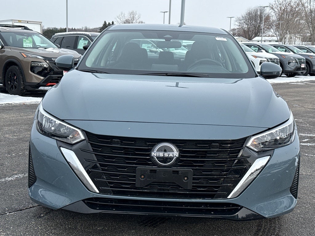 2025 Nissan Sentra SV CVT