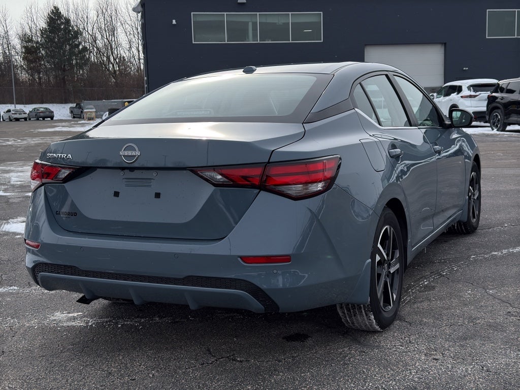 2025 Nissan Sentra SV CVT