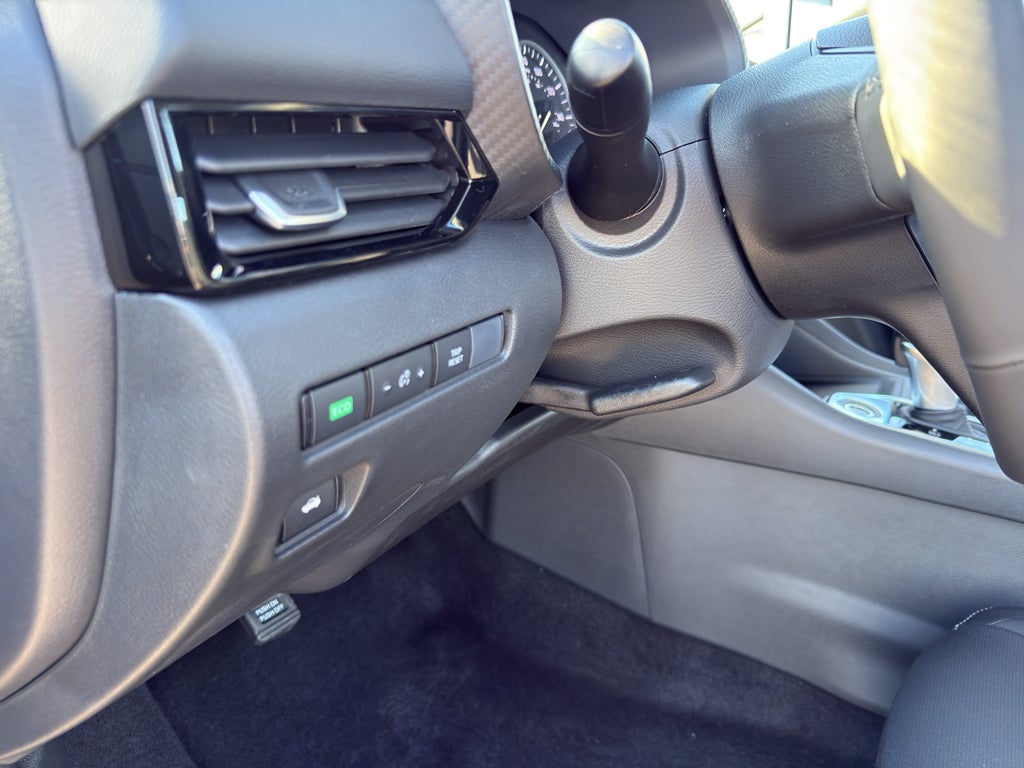 2025 Nissan Sentra SV CVT