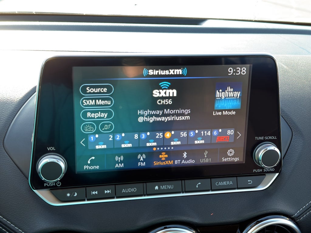 2025 Nissan Sentra SV CVT