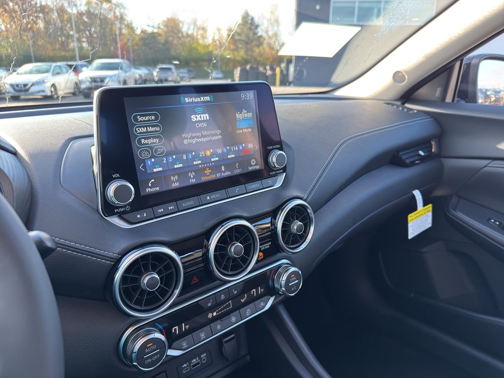 2025 Nissan Sentra SV CVT