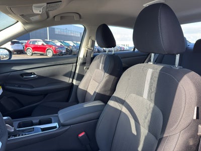 2025 Nissan Sentra SV CVT