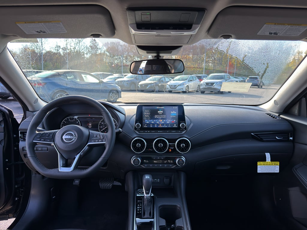 2025 Nissan Sentra SV CVT
