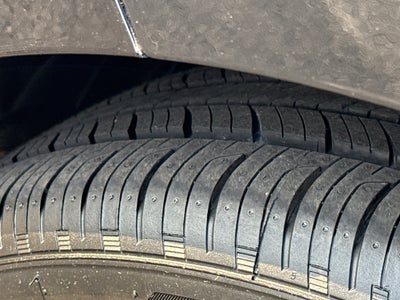 2025 Nissan Sentra SV CVT