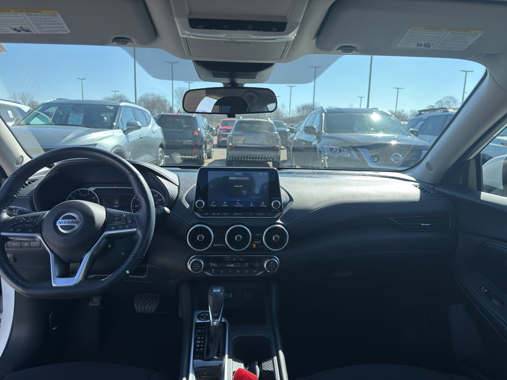 2023 Nissan Sentra SV CVT