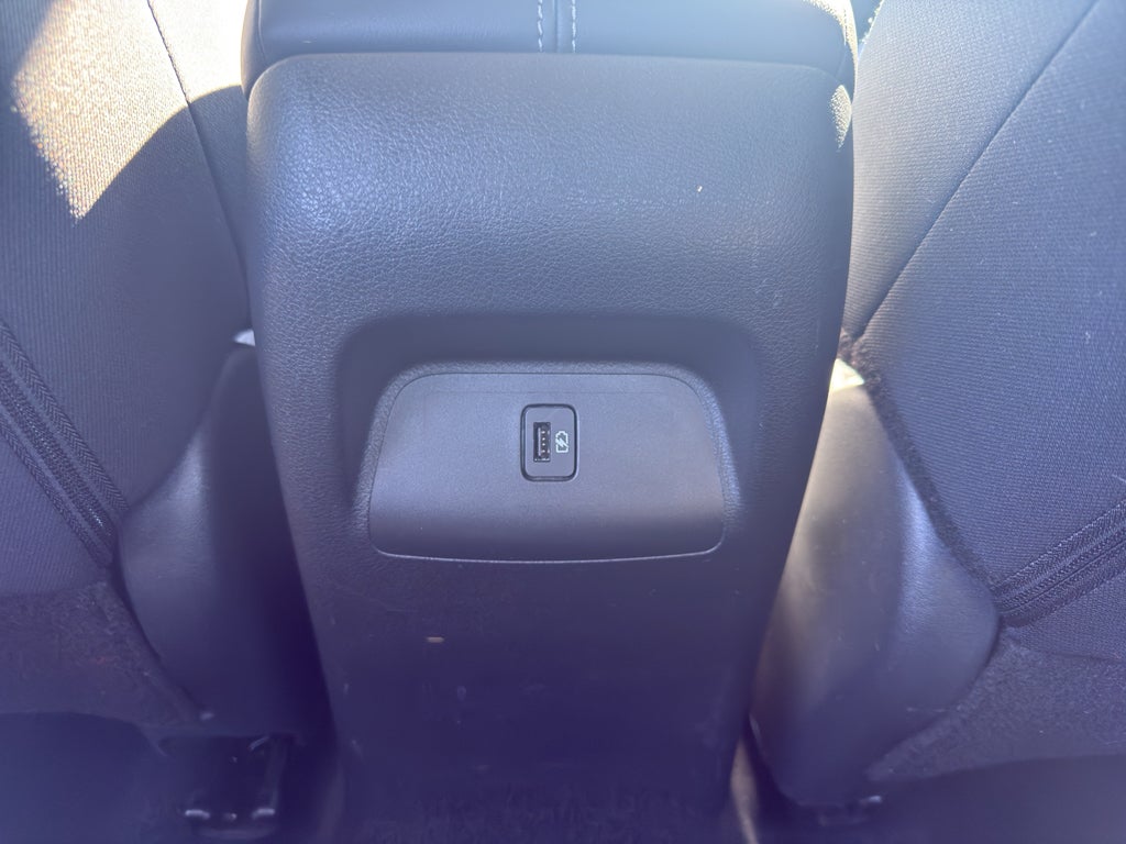 2023 Nissan Sentra SV CVT