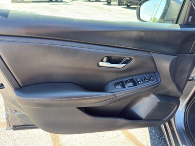 2024 Nissan Sentra SV CVT