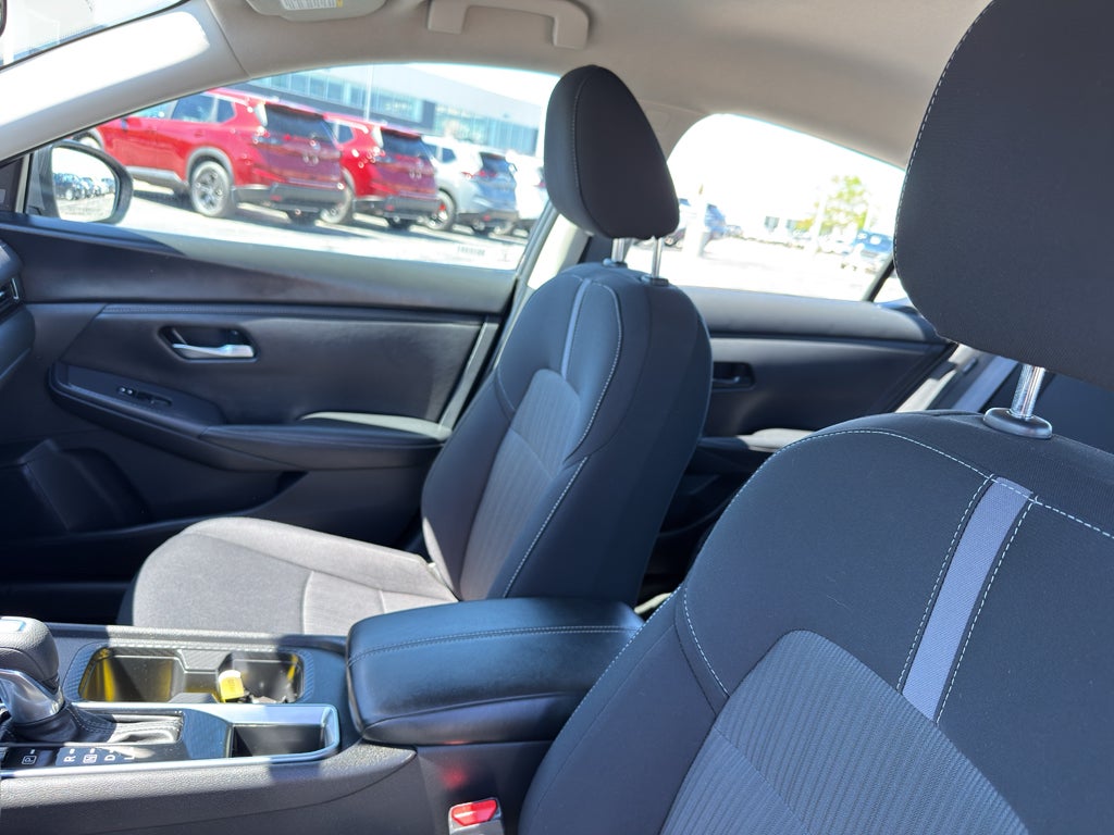2024 Nissan Sentra SV CVT