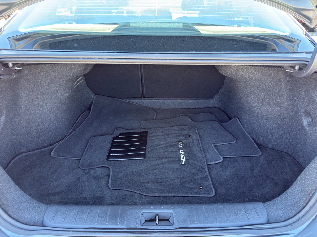 2024 Nissan Sentra SV CVT