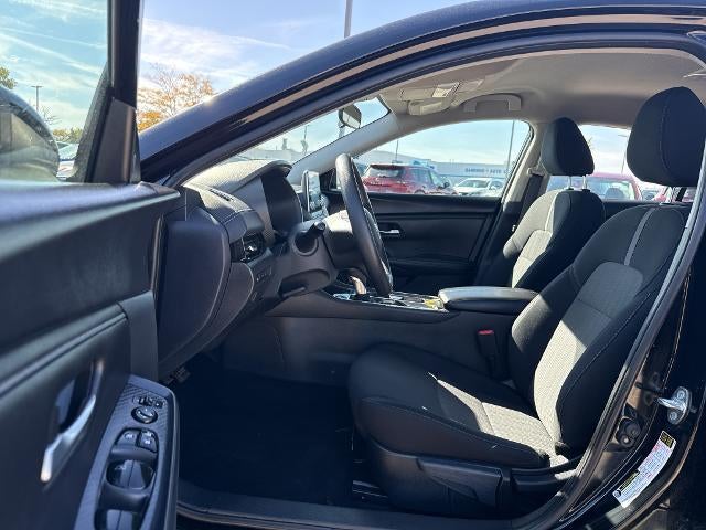 2024 Nissan Sentra SV CVT