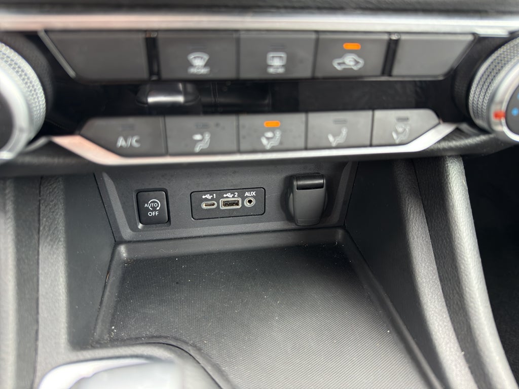 2024 Nissan Sentra SV CVT