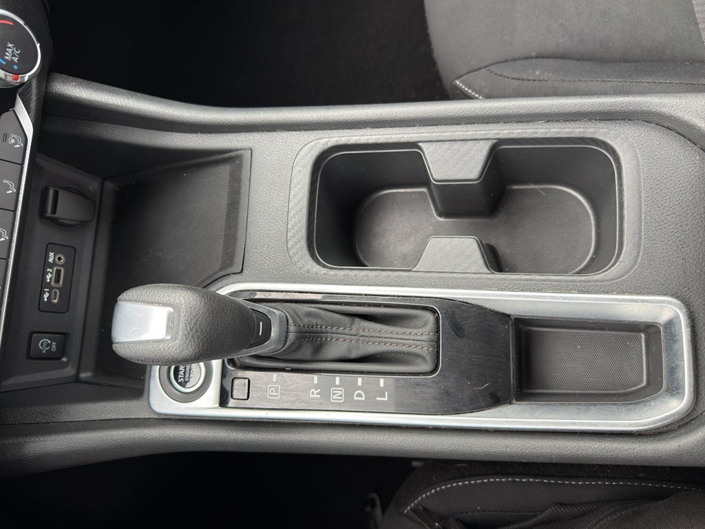 2024 Nissan Sentra SV CVT