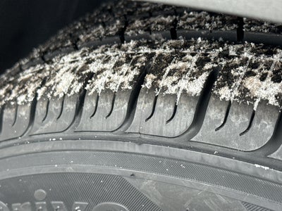 2024 Nissan Sentra SV CVT