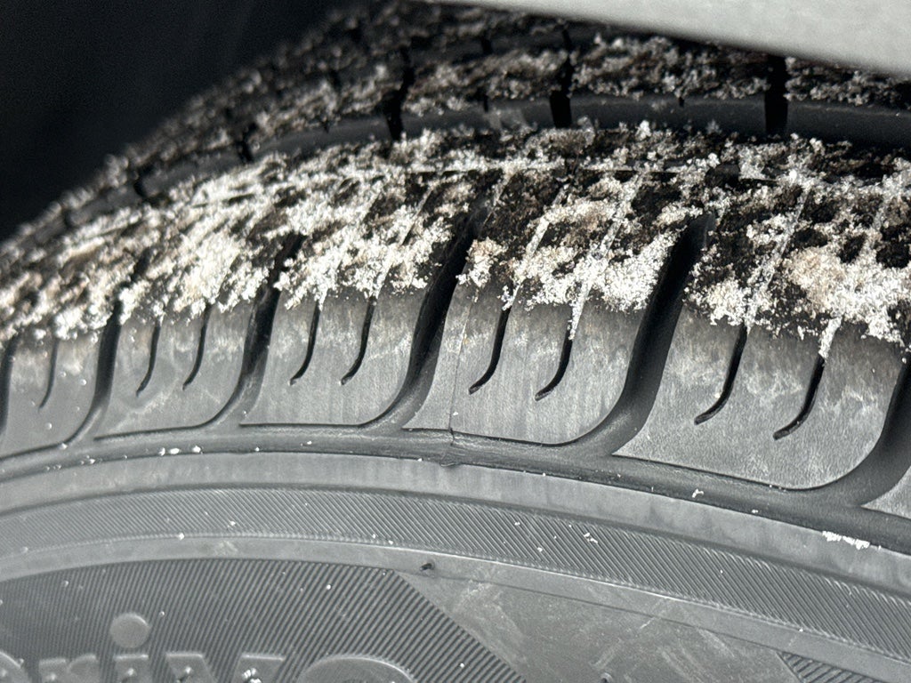 2024 Nissan Sentra SV CVT