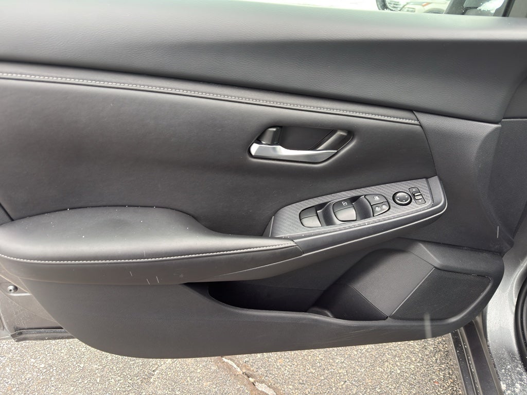 2024 Nissan Sentra SV CVT