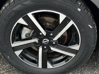 2024 Nissan Sentra SV CVT