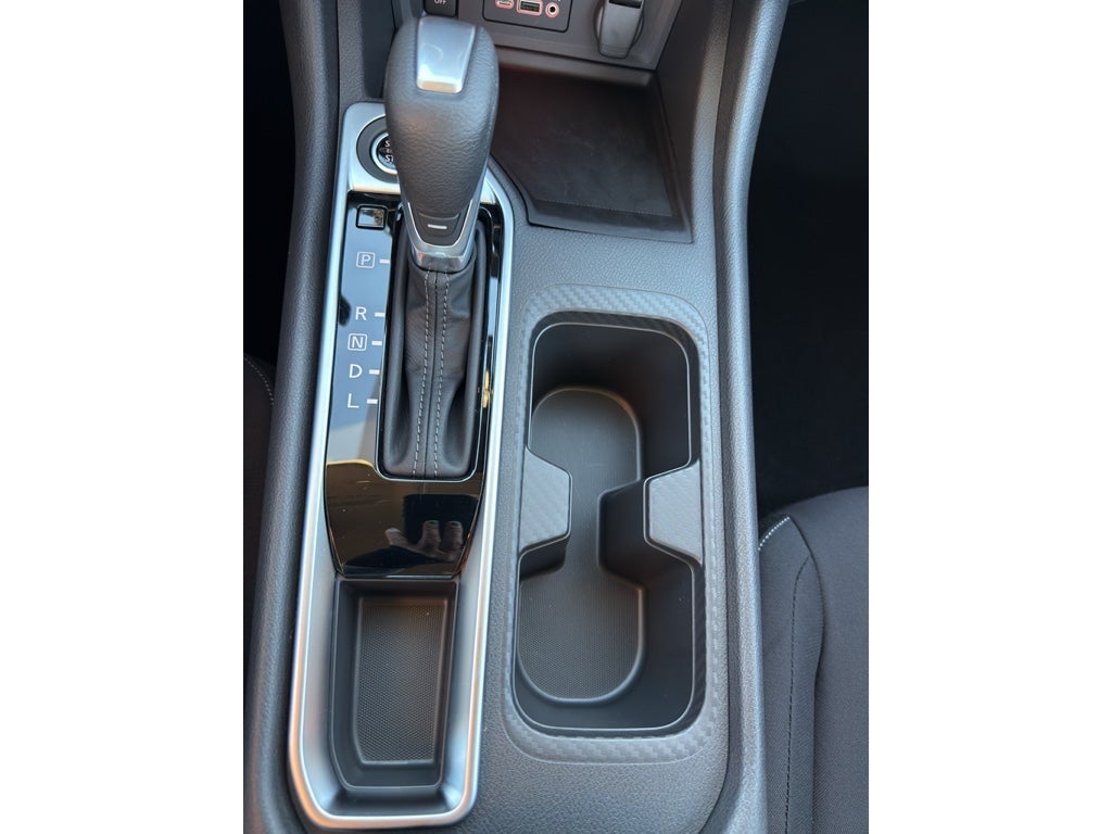 2025 Nissan Sentra SV CVT