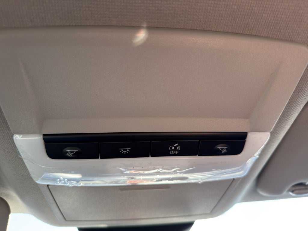 2025 Nissan Sentra SV CVT