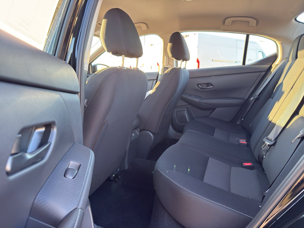 2025 Nissan Sentra SV CVT